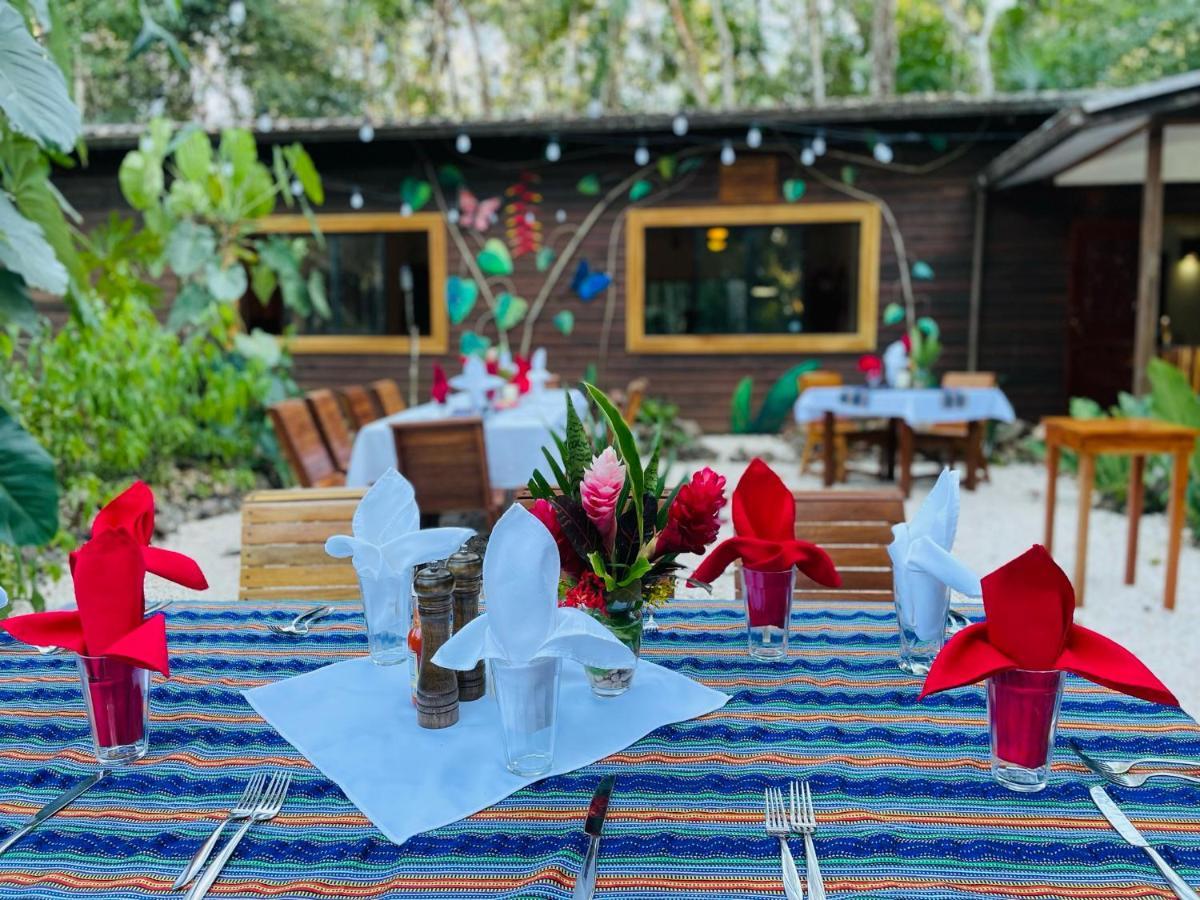 Mariposa Jungle Lodge San Ignacio Esterno foto