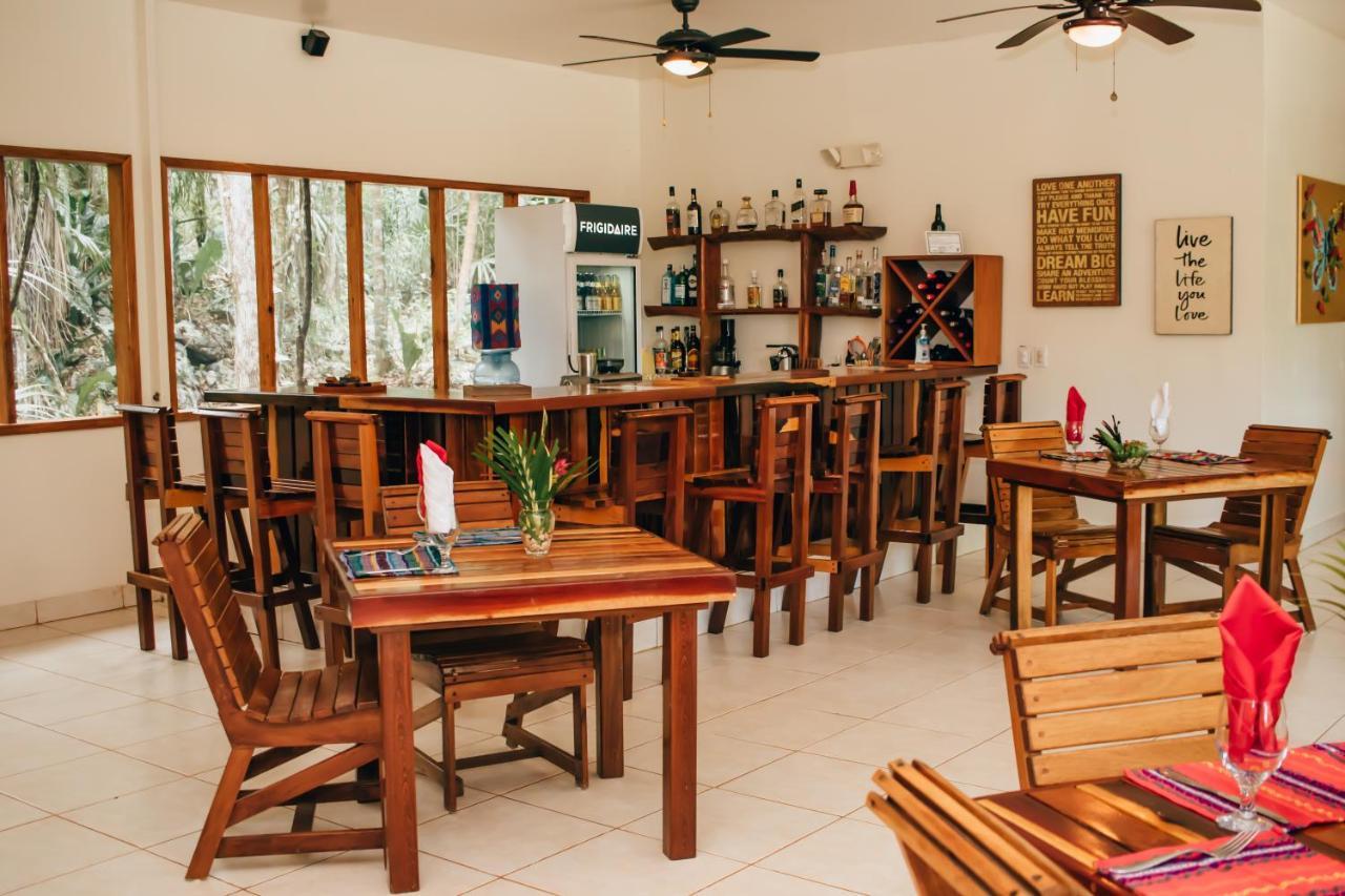 Mariposa Jungle Lodge San Ignacio Esterno foto